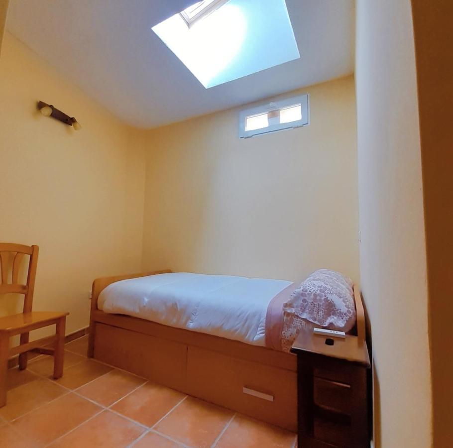 El Rincon Del Sanabres, Penalara Apartment Rascafria Luaran gambar